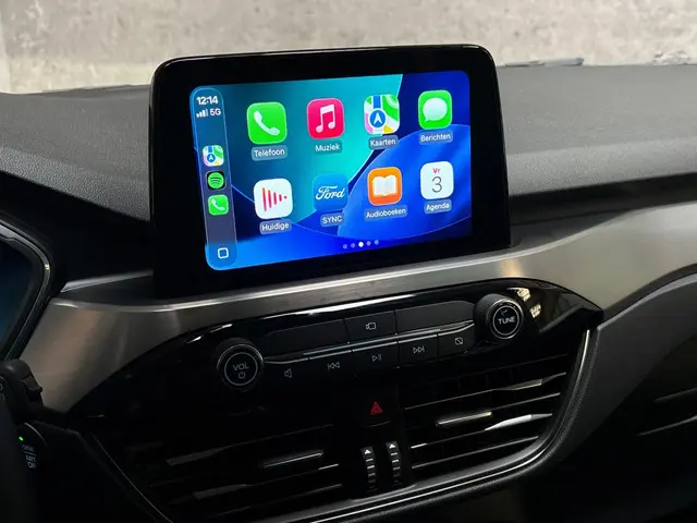 Ford Kuga Titanium X 2022 Hybride Benzine 8