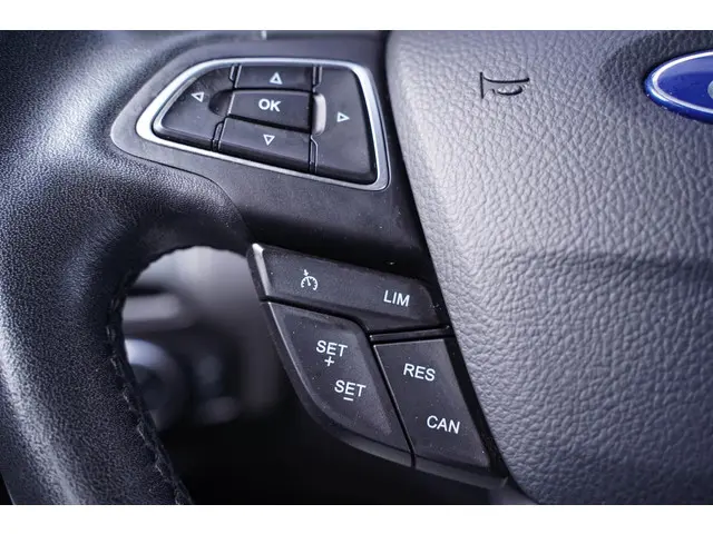 Ford Focus Wagon 1.0 Trend 2016 Benzine 23