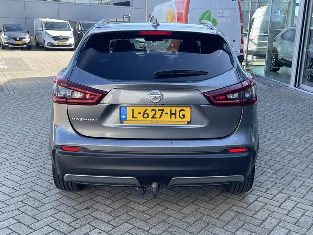 Nissan QASHQAI 1.3 DIG-T Premium Edition 2021 Benzine 16