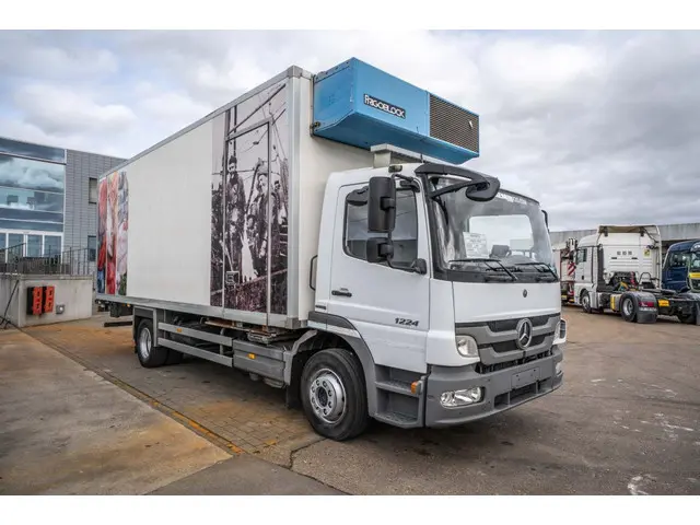 Mercedes-Benz Atego 1224 L - 112 464 KM 2013 Diesel 2