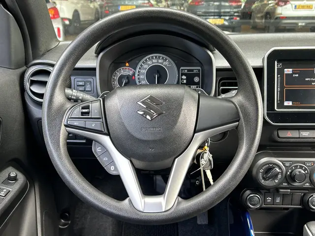 Suzuki Ignis 1.2 Smart Hybrid Select 2022 Benzine 19