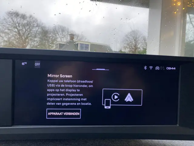 Peugeot 3008 1.2 Hybrid 145 Allure 2025 Hybride Benzine 11