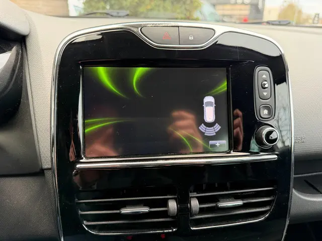 Renault Clio Estate 1.2 GT Automaat 2014 Benzine 22