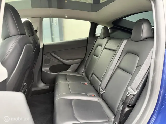 Tesla Model Y Long Range AWD 75 kWh 2021 Elektrisch 16
