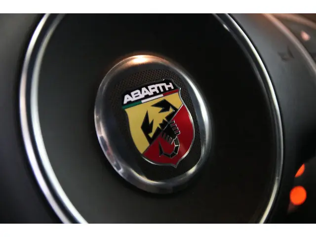 Fiat 500 1.4 T-Jet Abarth Elaborabile 2015 Benzine 18