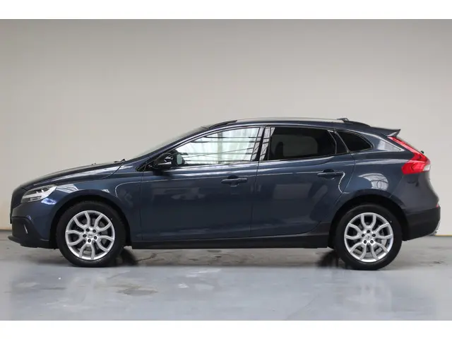 Volvo V40 2