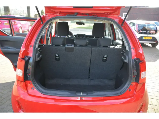 Suzuki Ignis 1.2 Smart Hybrid, airco 2021 Hybride Benzine 13