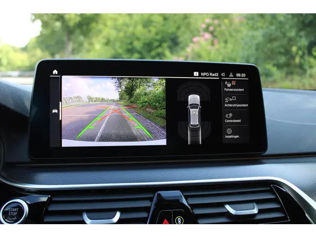BMW 5 Serie Touring 520i 2022 Benzine 40