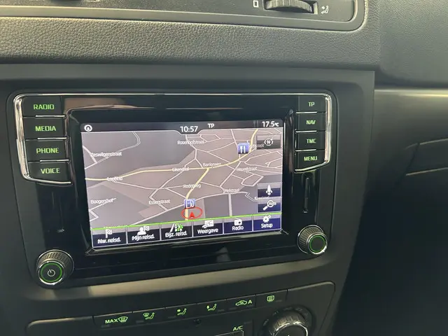 Škoda Yeti Outdoor 1.2 TSI Greentech JOY 2016 Benzine 19