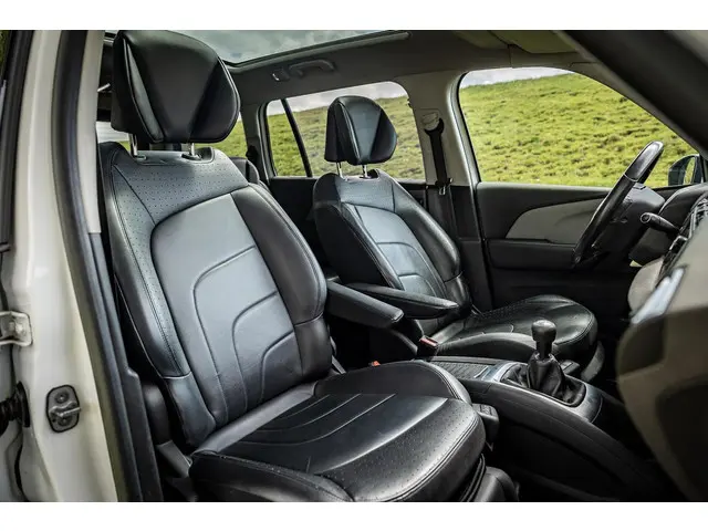 Citroën Grand C4 Picasso 1.6 THP Exclusive 2015 Benzine 6