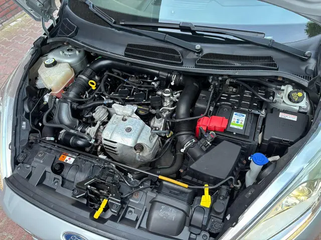 Ford Fiesta 1.0 EcoBoost Titanium 2012 Benzine 33