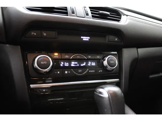 Mazda 6 Sportbreak 2.2D SkyActiv-D 175 GT-M 2015 Diesel 24