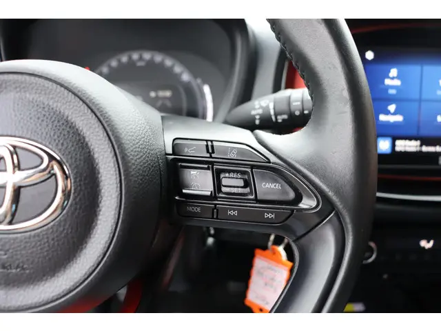 Toyota Aygo X 1.0 VVT-i MT Envy Cabrio 2022 Benzine 15