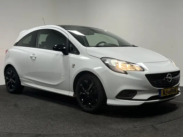 Opel Corsa 1.0 Turbo Black Roof Edition 2017 Benzine 33