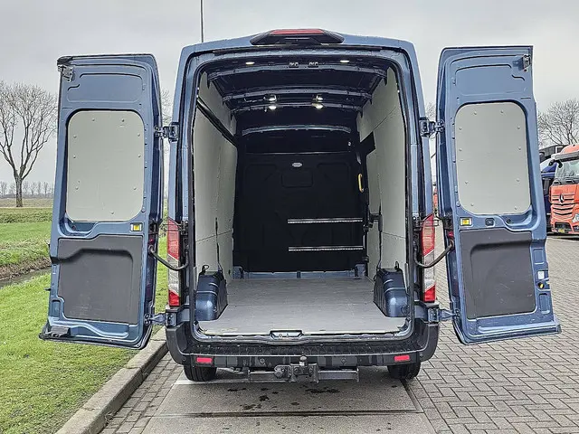 Ford Transit 2.0 2023 Diesel 11