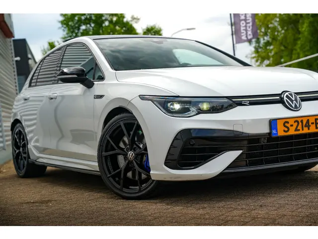 Volkswagen Golf 2.0 TSI R 4Motion 2022 Benzine 37