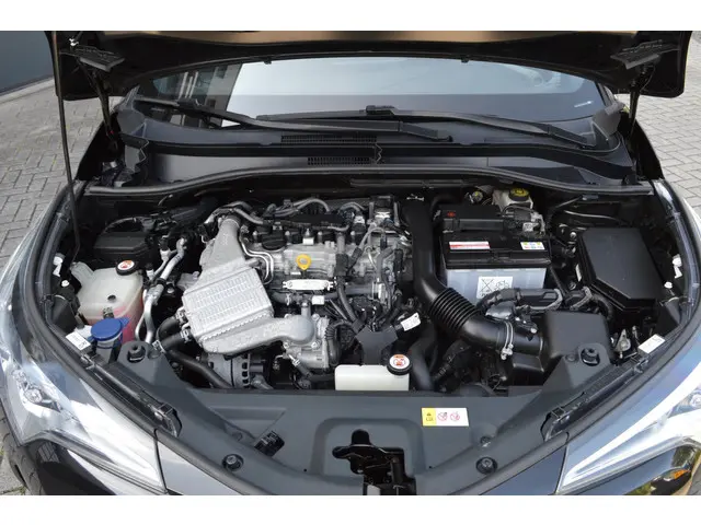 Toyota C-HR 1.2 Comfort 2018 Benzine 15