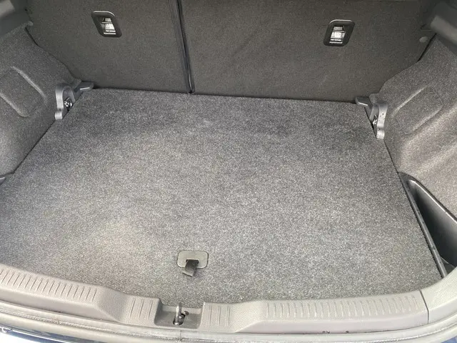 Toyota Auris 1.3 Aspiration 2016 Benzine 24