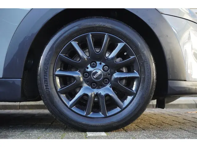 MINI 3-Deurs One 2021 Benzine 6