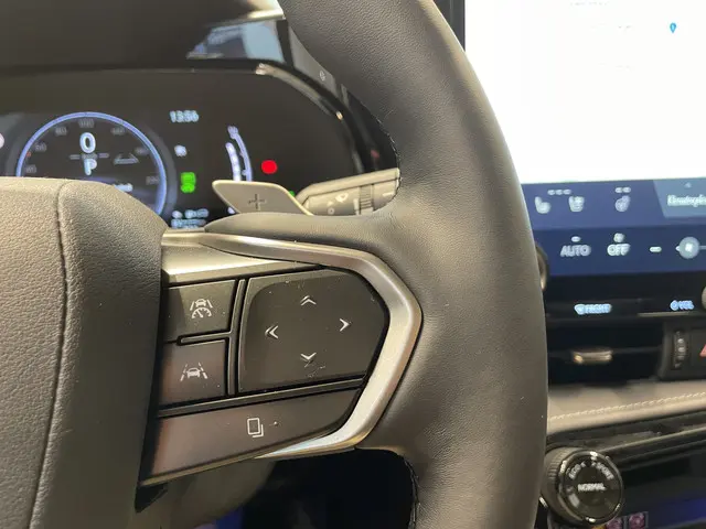 Lexus NX 450h+ AWD Executive Line 2025 Hybride Benzine 11