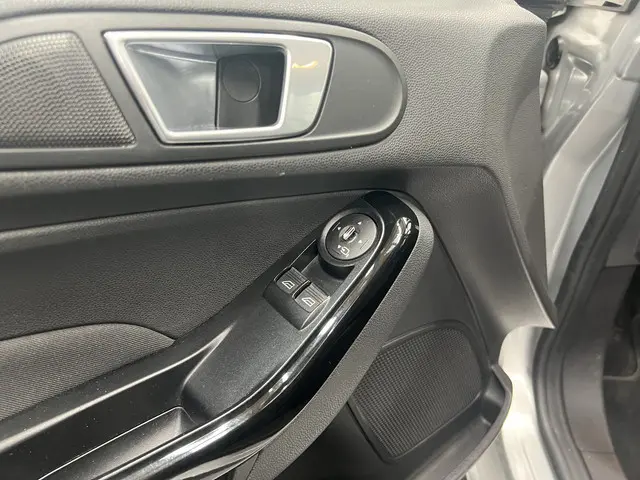 Ford Fiesta 1.0 Titanium 2014 Benzine 14