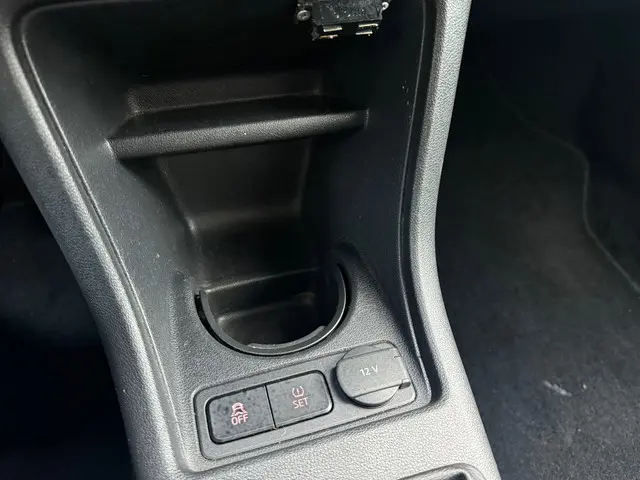 Volkswagen up! 1.0 BMT move up! 2017 Benzine 23