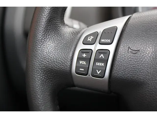 Suzuki Splash 1.0 VVT Comfort 2012 Benzine 19