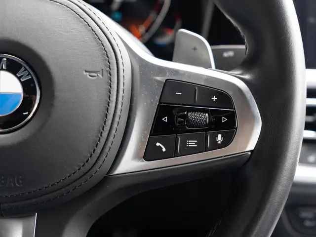 BMW 3 Serie Sedan 320i 2020 Benzine 24