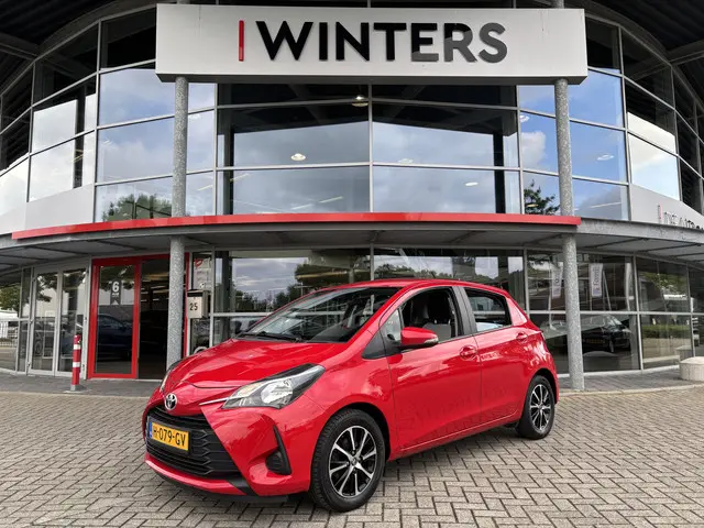 Toyota Yaris 1.0 VVT-i Connect 2020 Benzine