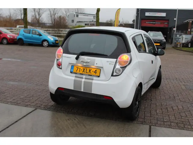 Chevrolet Spark 1.0 16V LS Bi-Fuel nap AIRCO 2012 LPG/Gas 23