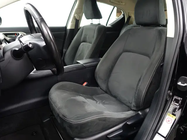 Lexus CT 200h Business Line 2019 Hybride Benzine 21