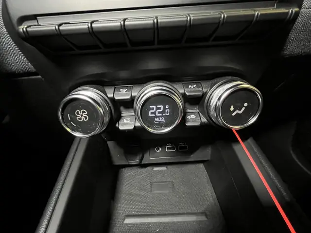 Renault Clio 1.0 TCe 90 GPF techno 2024 Benzine 13