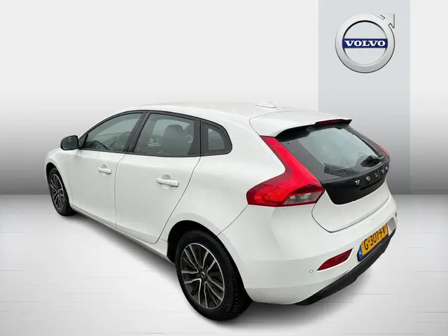 Volvo V40 1.5 T2 Polar+ 2019 Benzine 3