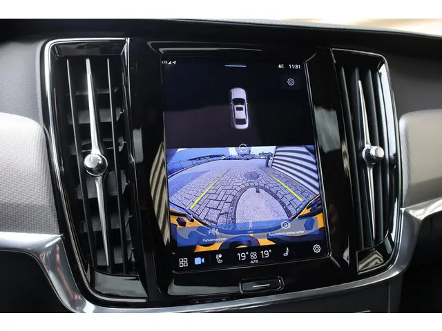 Volvo S90 T8 AWD Ultimate Dark 2024 Hybride Benzine 44