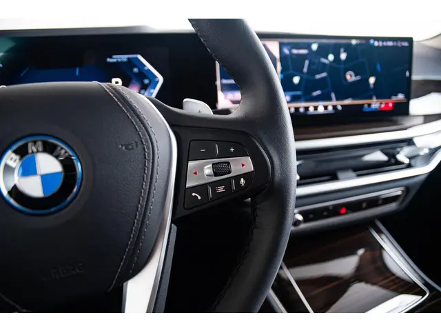 BMW X5 xDrive50e 2024 Hybride Benzine 49