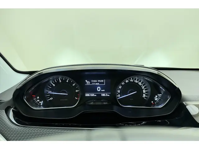 Peugeot 208 1.2T GT-line 2016 Benzine 29