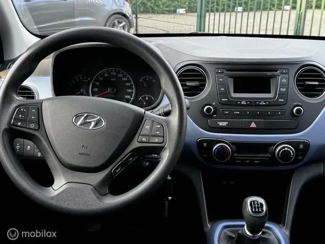 Hyundai i10 1.0i i-Motion 2015 Benzine 15
