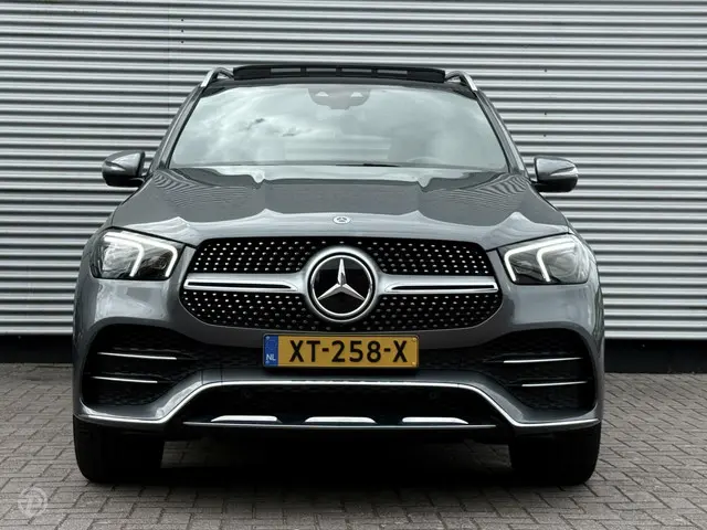 Mercedes-Benz GLE 300 d 4MATIC Premium 2019 Diesel 4