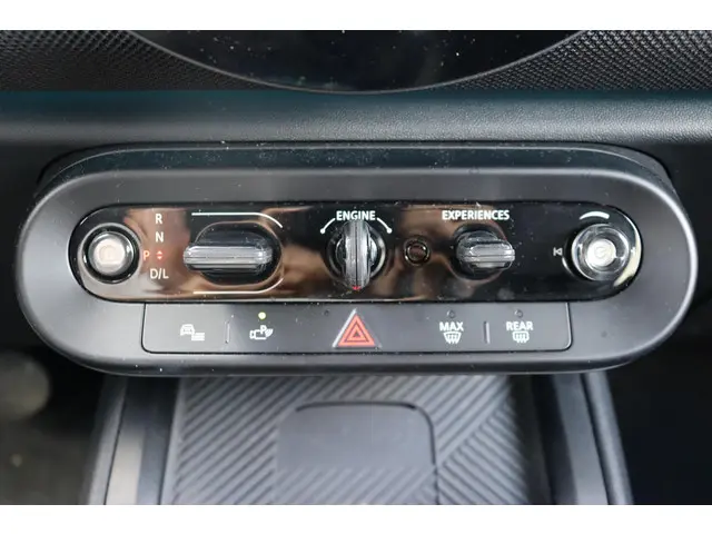 MINI Countryman C Aut. 2024 Benzine 25