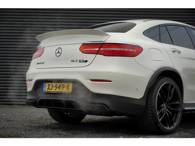 Mercedes-Benz GLC Coupé AMG 63 S 4MATIC+ 2019 Benzine 42