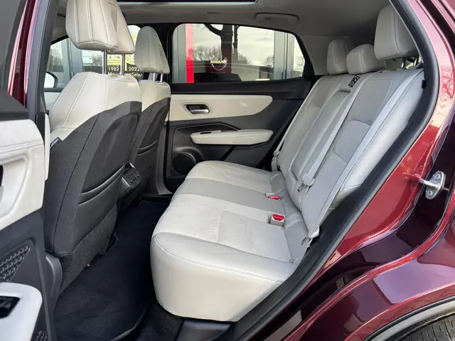 Nissan ARIYA Evolve 87 kWh 2022 Elektrisch 9