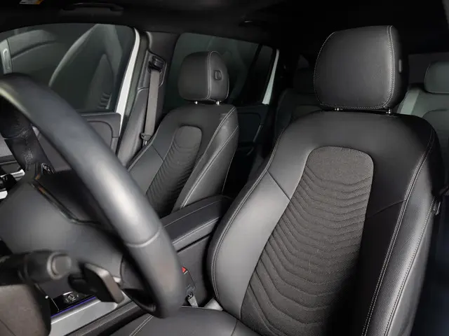 Mercedes-Benz EQB 250 Luxury Line 67 kWh 2023 Elektrisch 8