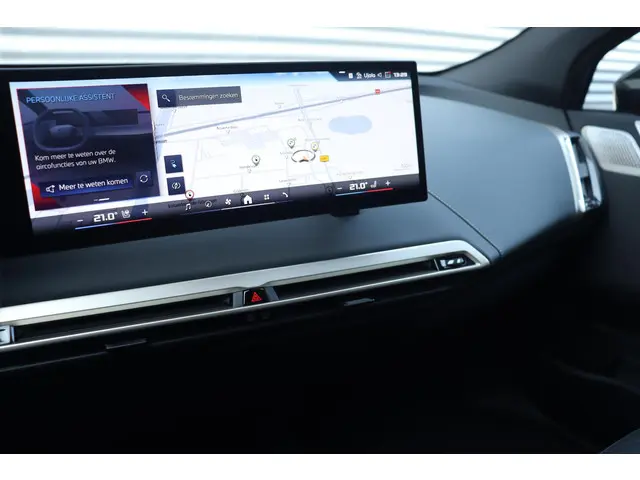 BMW iX M60 2023 Elektrisch 17