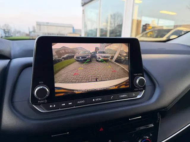 Nissan QASHQAI 1.3 MHEV Xtronic 2023 Hybride Benzine 26