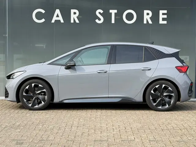 CUPRA Born 2