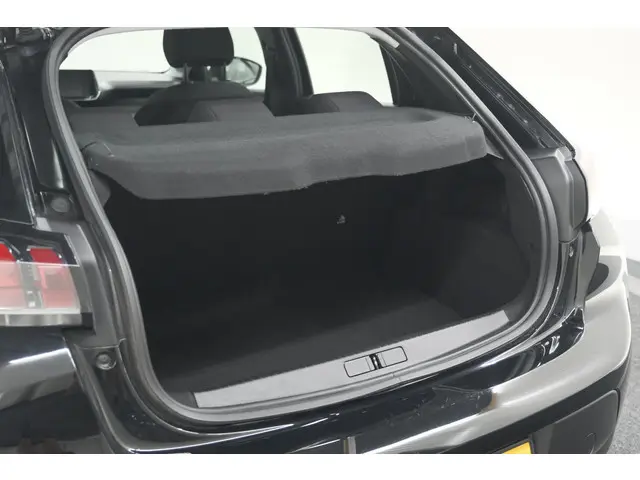 Peugeot 208 PureTech 75 Active 2023 Benzine 54