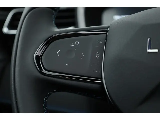 Lynk & Co 01 1.5 2023 Hybride Benzine 11