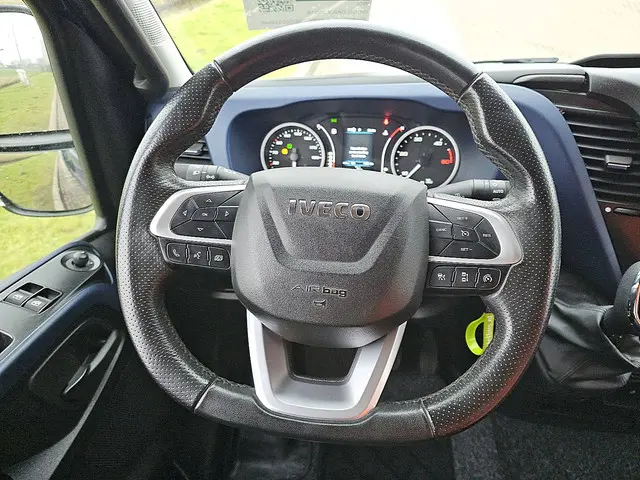 Iveco Daily 35S18 2019 Diesel 12