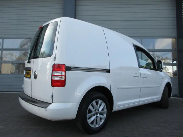 Volkswagen Caddy 1.6 TDI airco navigatie 2015 Diesel 3