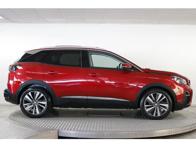 Peugeot 3008 1.2 PureTech GT Line. 2017 Benzine 7